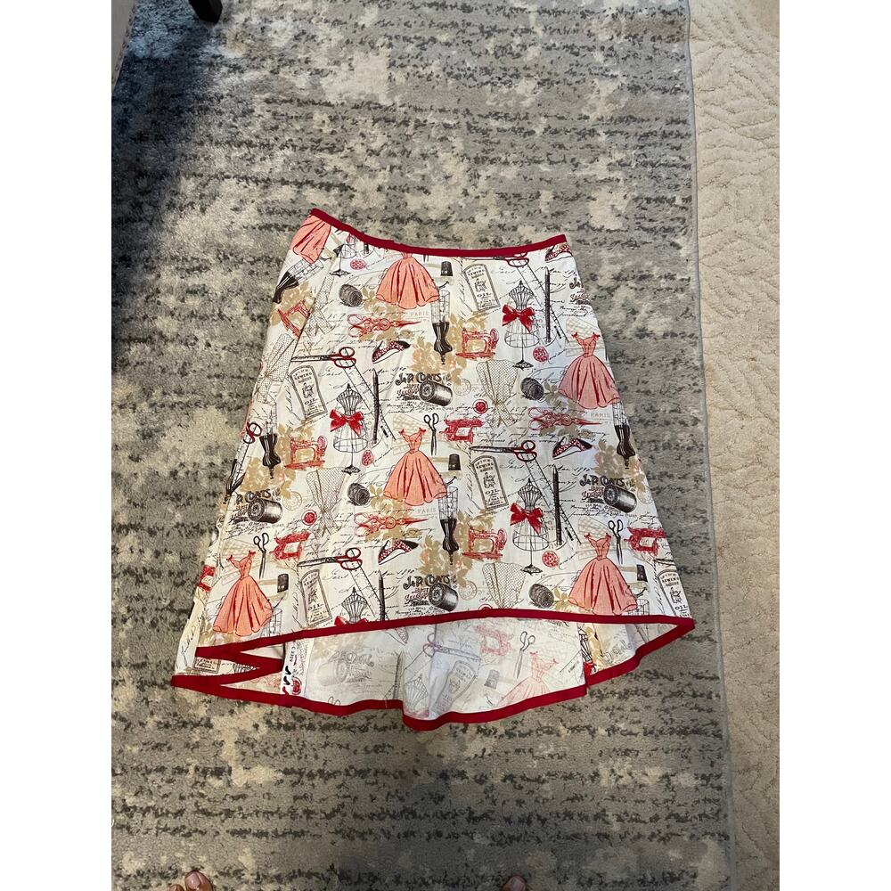 OOAK Sewing Motif High Low Skirt Red Cream Brown Size M - Picture 4 of 4